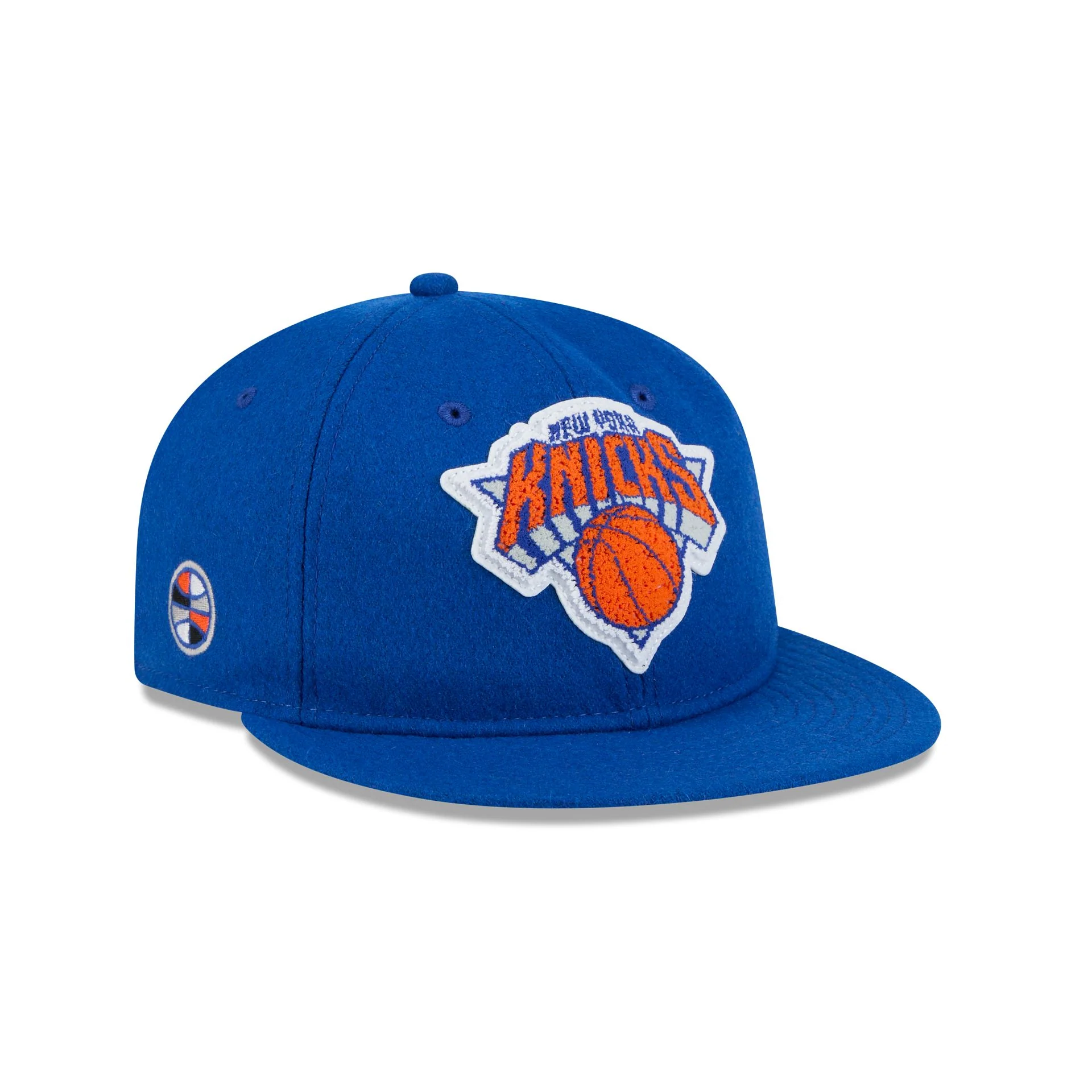 New York Knicks Chenille Woven Retro Crown 9FIFTY Adjustable Hat
