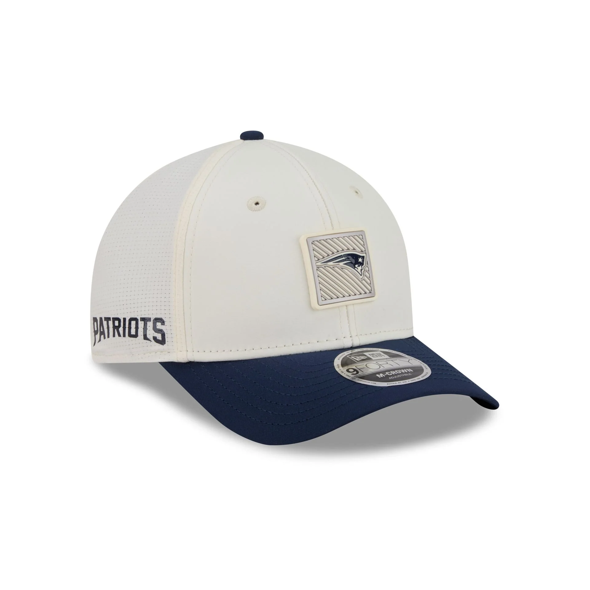 New England Patriots 2026 Training 9FORTY M-Crown Snapback Hat