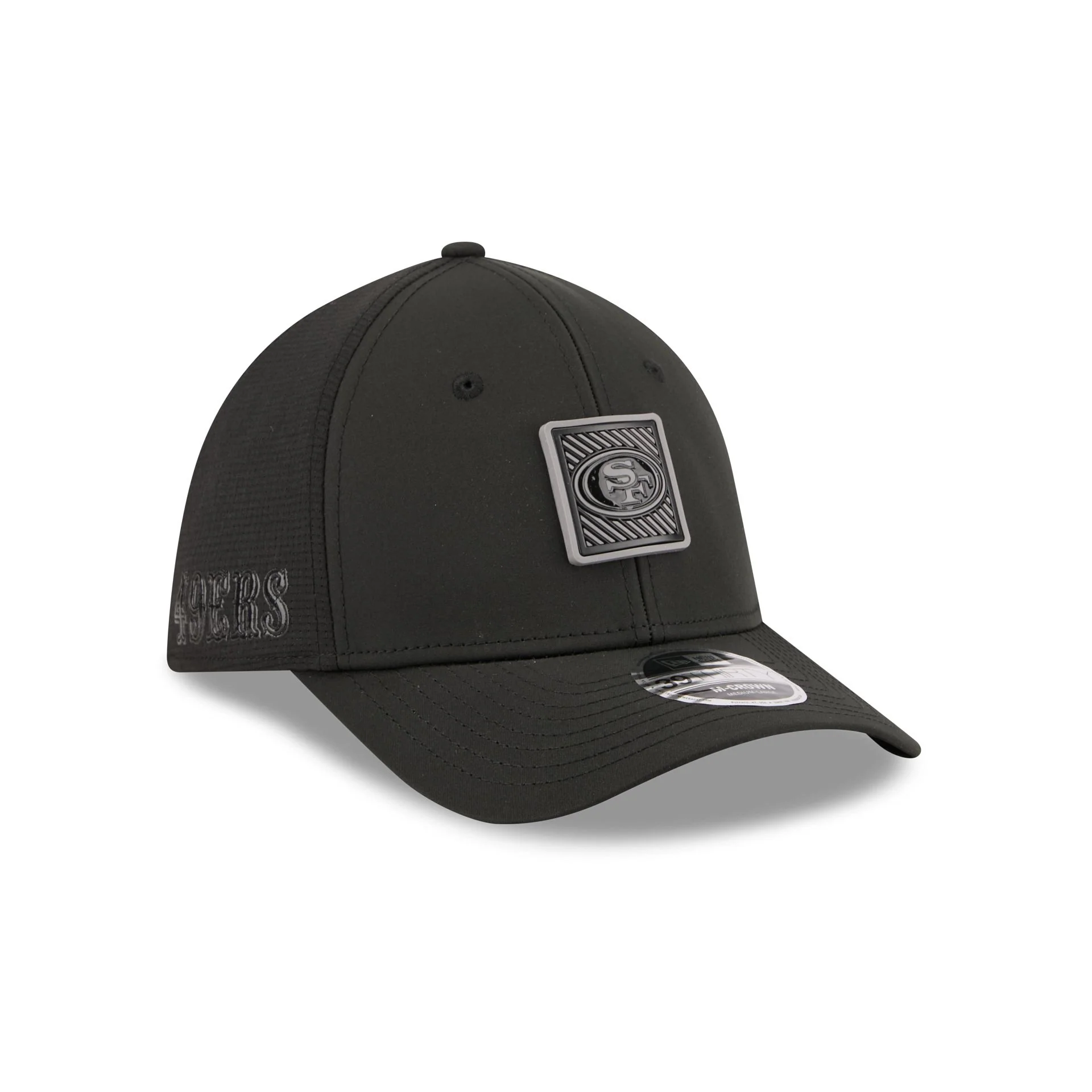 San Francisco 49ers 2026 Training Black 39THIRTY M-Crown Stretch-Fit Hat